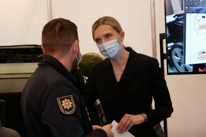 P1080157.JPG